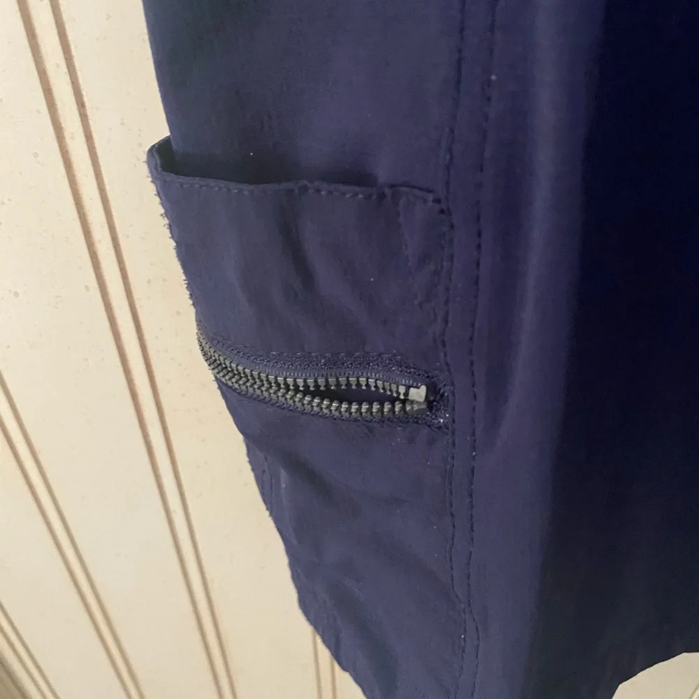 Tangerine brand Navy Blue Women's Skort
Size XXL US size 12-14 - Picture 5 of 8